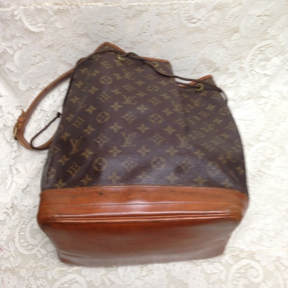 Louis Vuitton Brown Mono GM Bucket Draw String - Picture 8 of 16